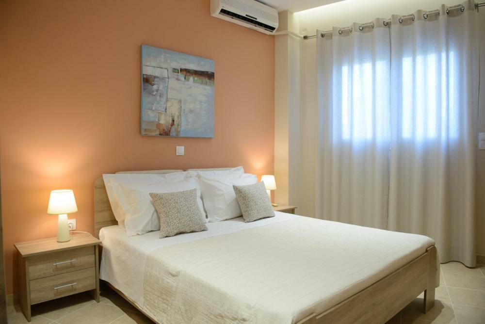 Beautiful House In Alimos Near To The Beach And Metro Athen Exterior foto
