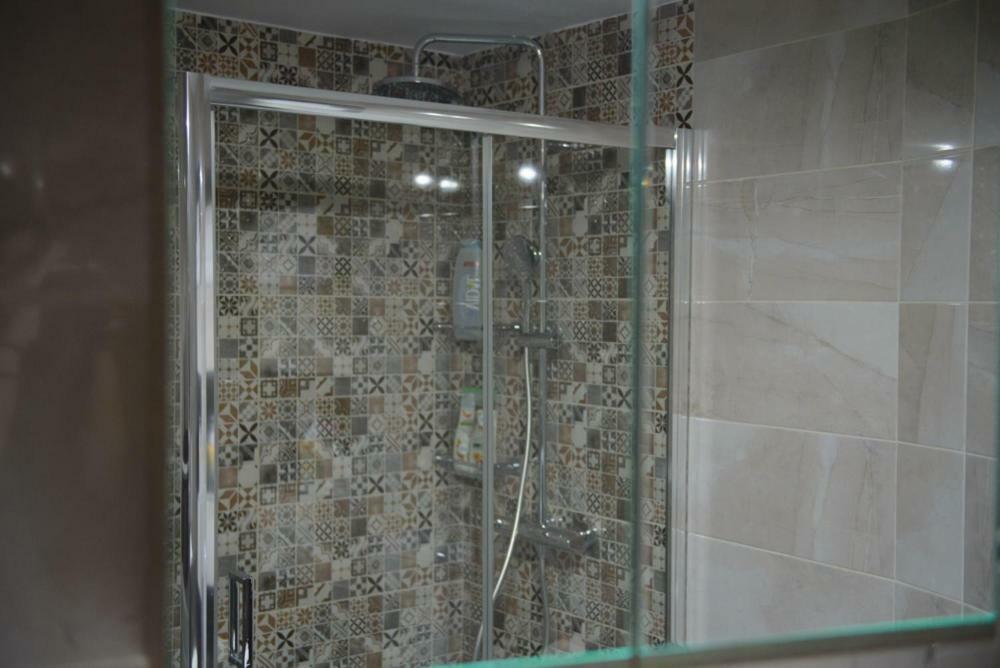 Beautiful House In Alimos Near To The Beach And Metro Athen Exterior foto